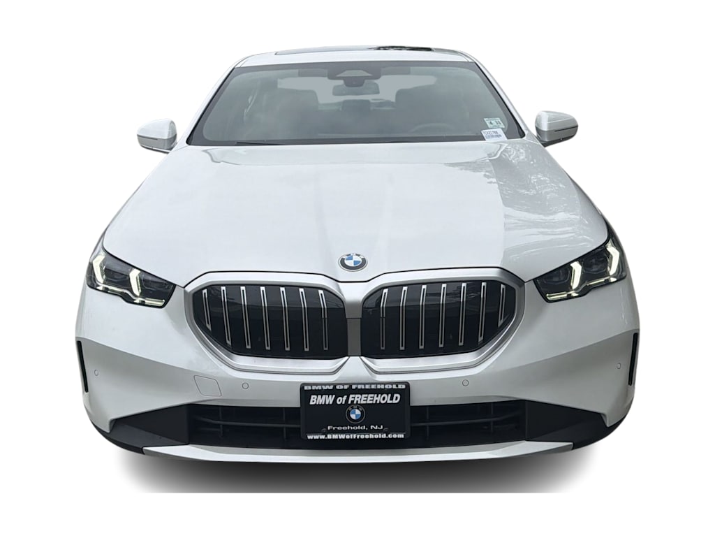 Thumbnail: 2026 BMW 5 Series - 6