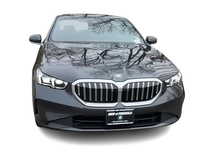 Thumbnail: 2026 BMW 5 Series - 6