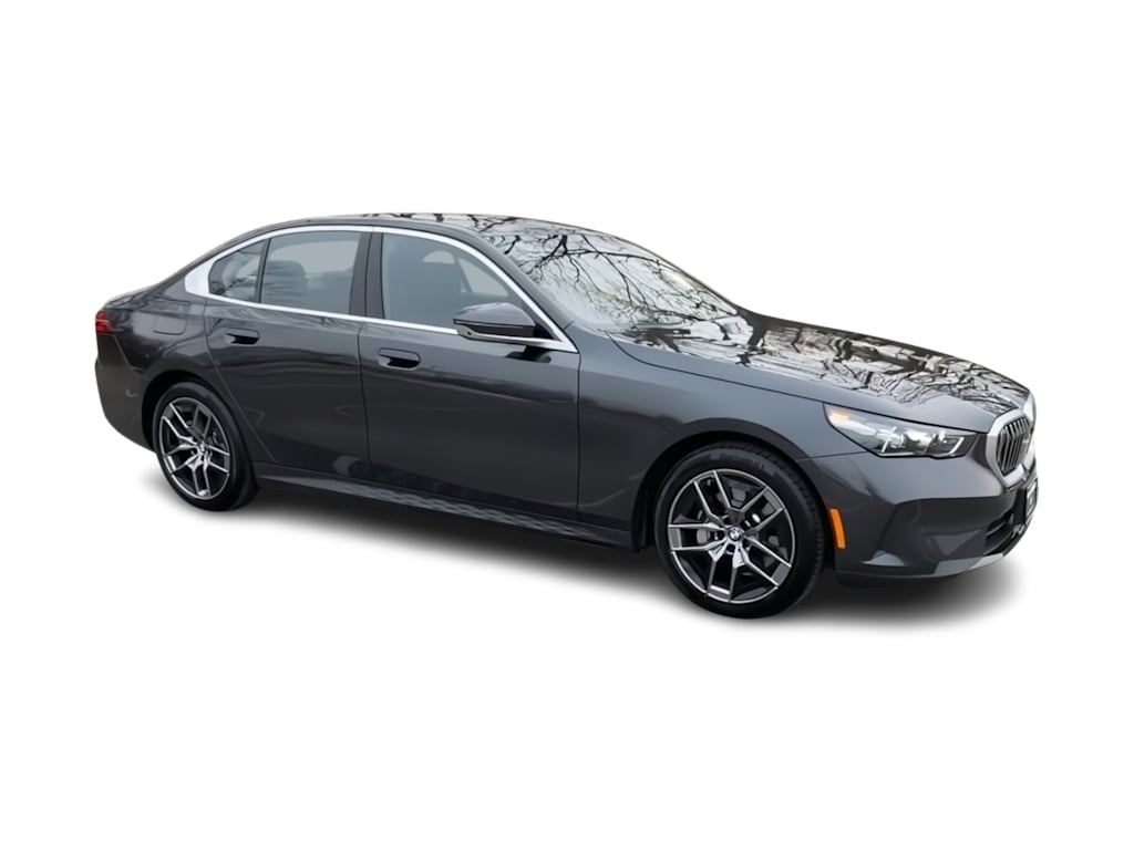 Thumbnail: 2026 BMW 5 Series - 22