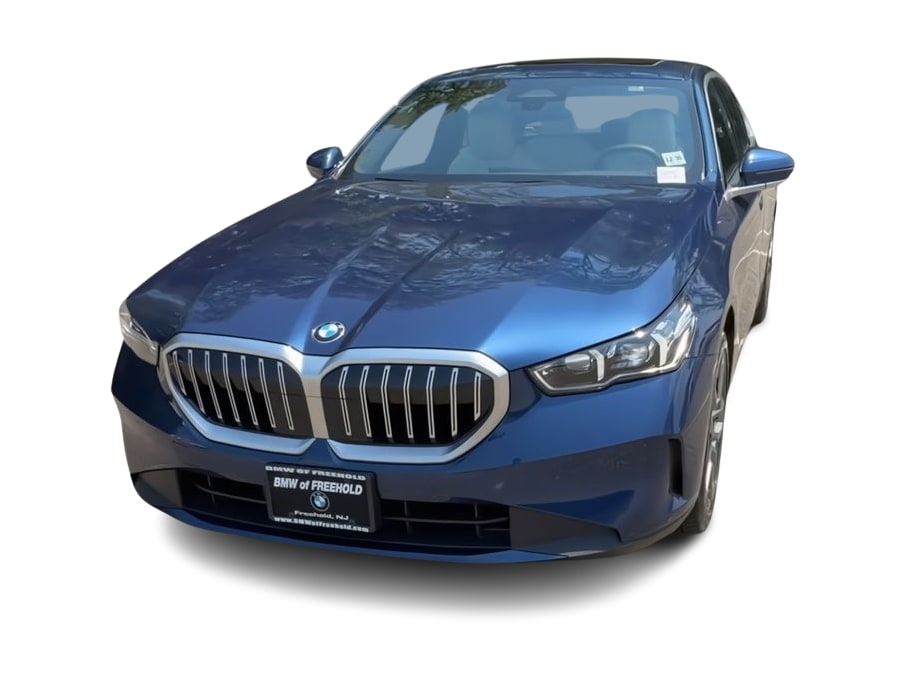 Thumbnail: 2026 BMW 5 Series - 6