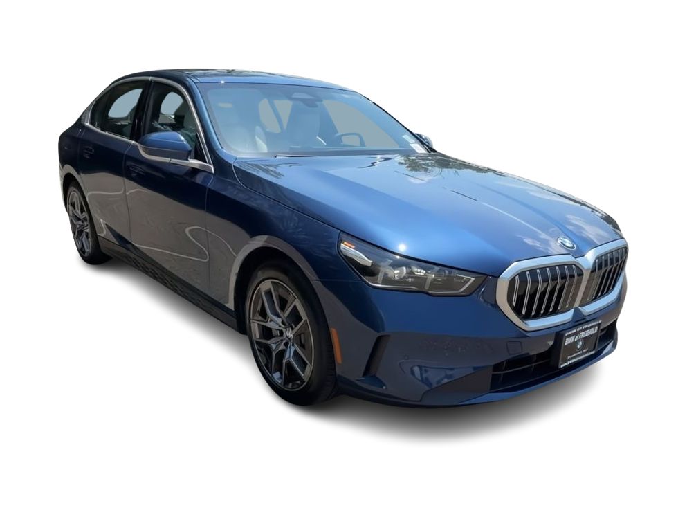 Thumbnail: 2026 BMW 5 Series - 20