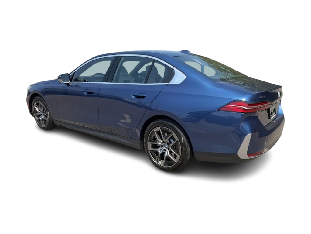 Thumbnail: 2026 BMW 5 Series - 4