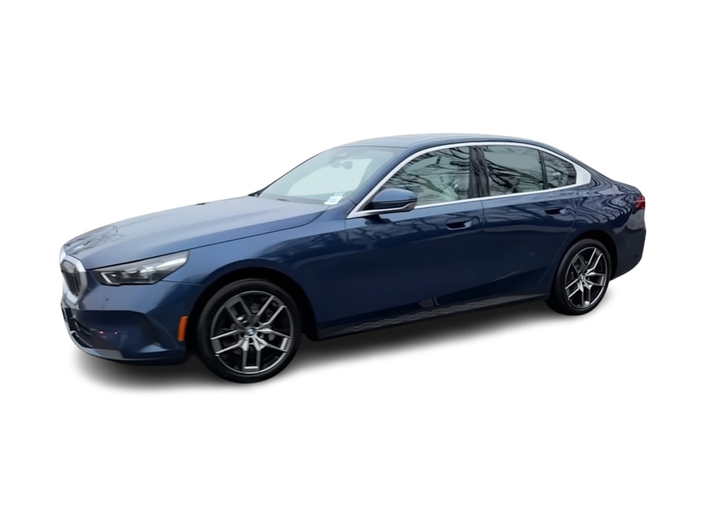 Thumbnail: 2026 BMW 5 Series - 3