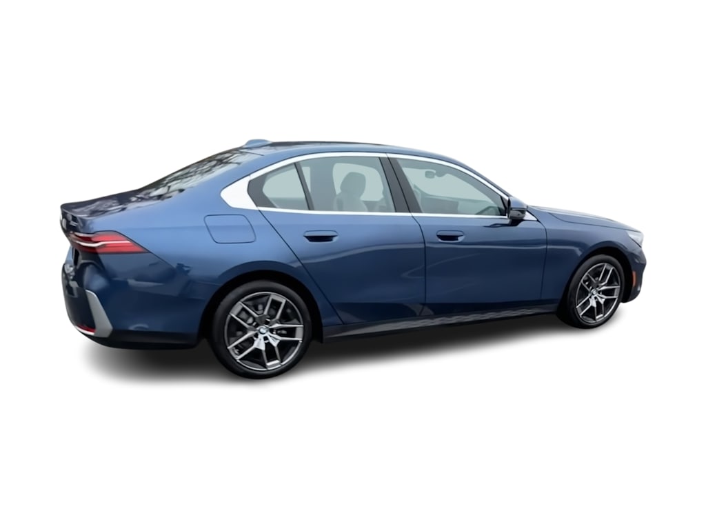 Thumbnail: 2026 BMW 5 Series - 19