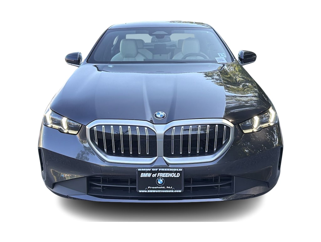 Thumbnail: 2026 BMW 5 Series - 22