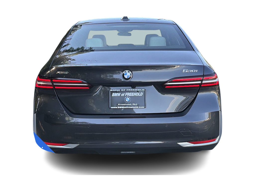 Thumbnail: 2026 BMW 5 Series - 5