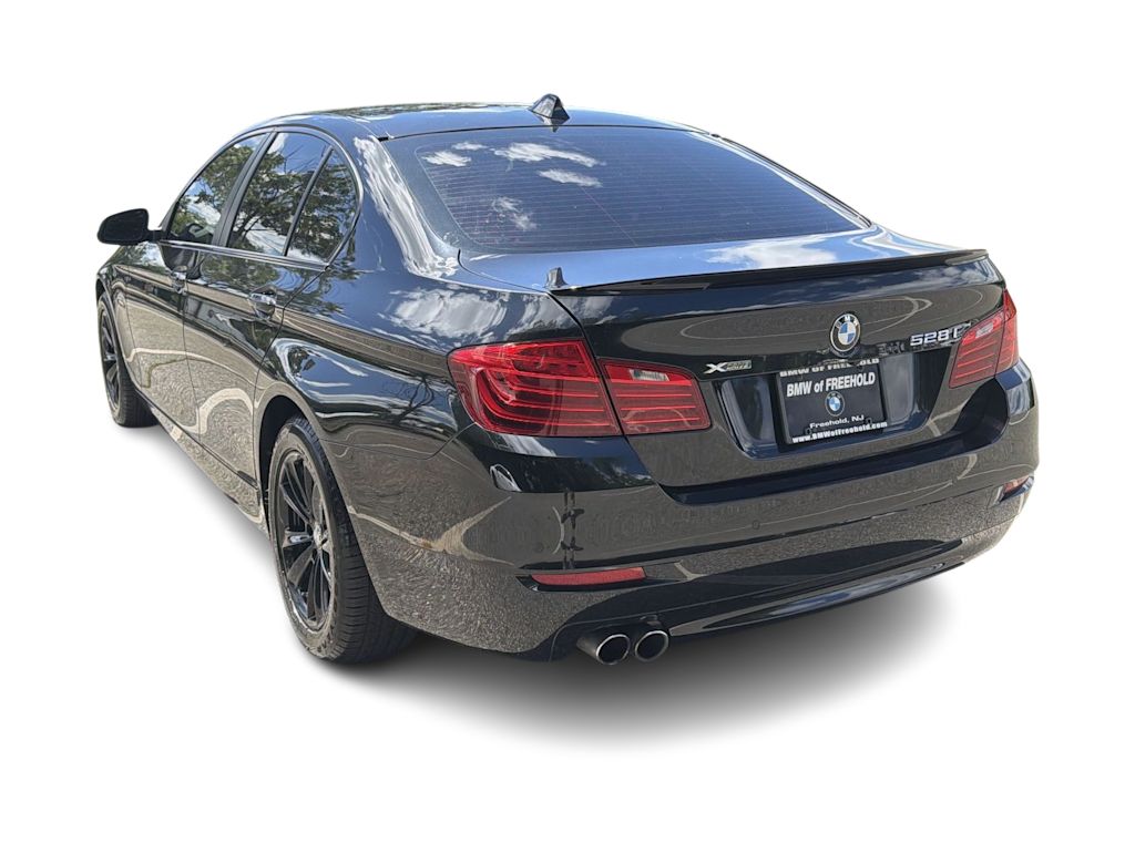Thumbnail: 2016 BMW 5 Series - 4