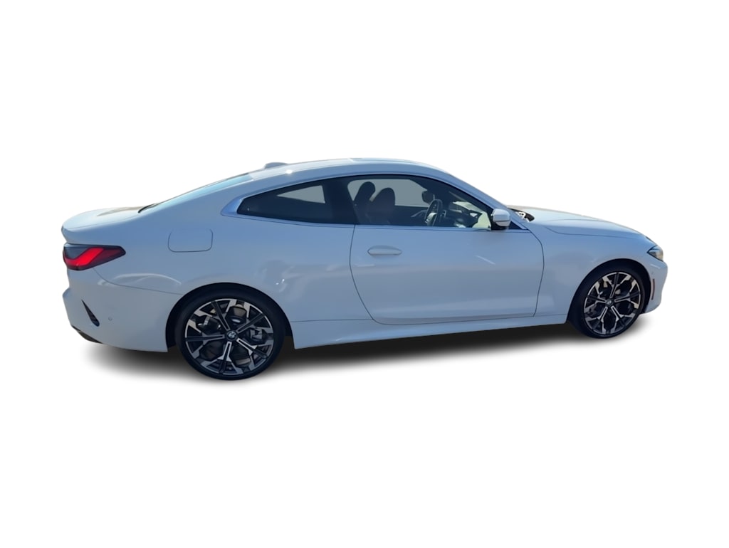 Thumbnail: 2025 BMW 4 Series - 21