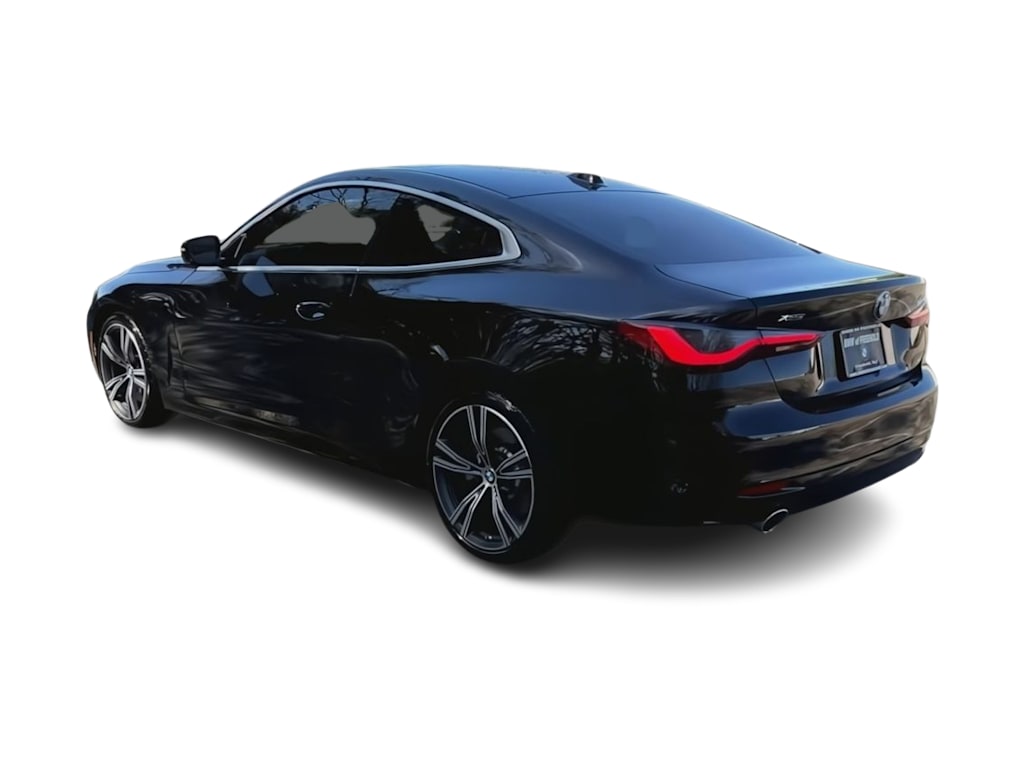 Thumbnail: 2024 BMW 4 Series - 4