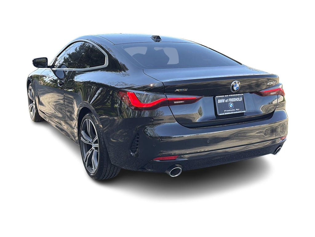 Thumbnail: 2024 BMW 4 Series - 24