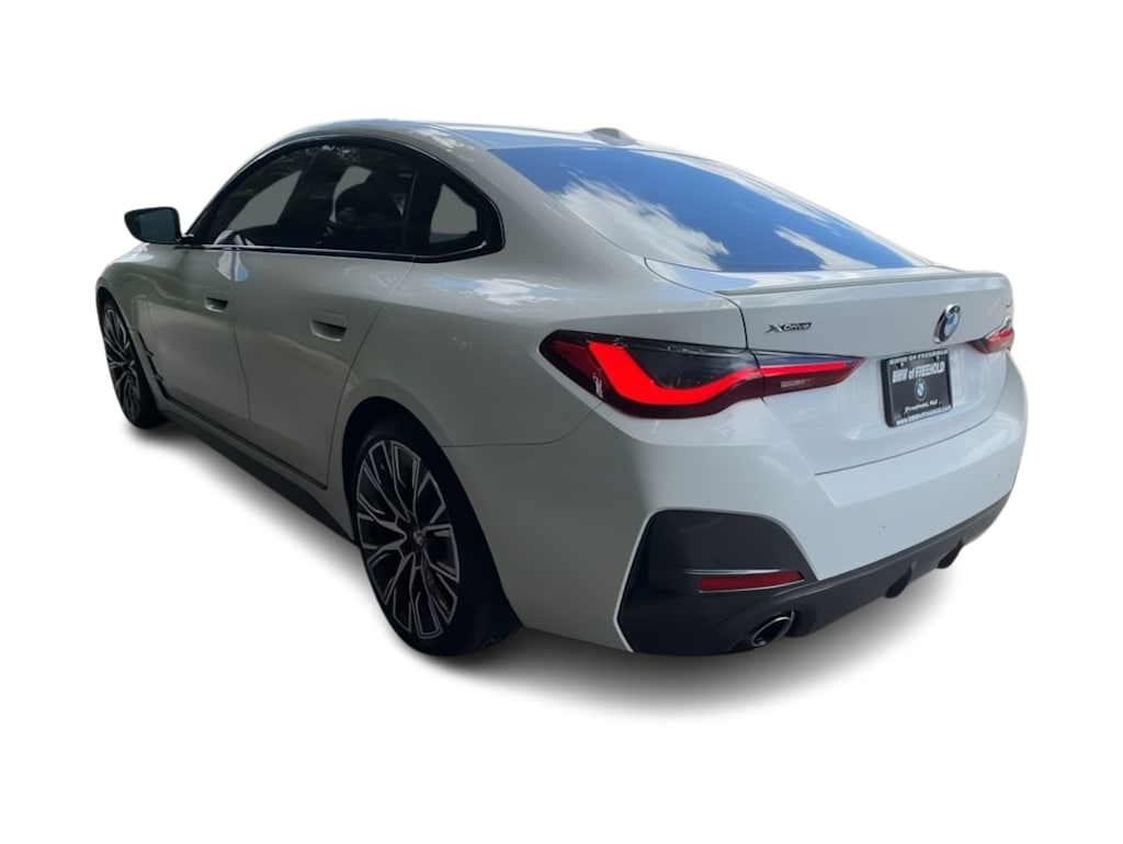 Thumbnail: 2023 BMW 4 Series - 4