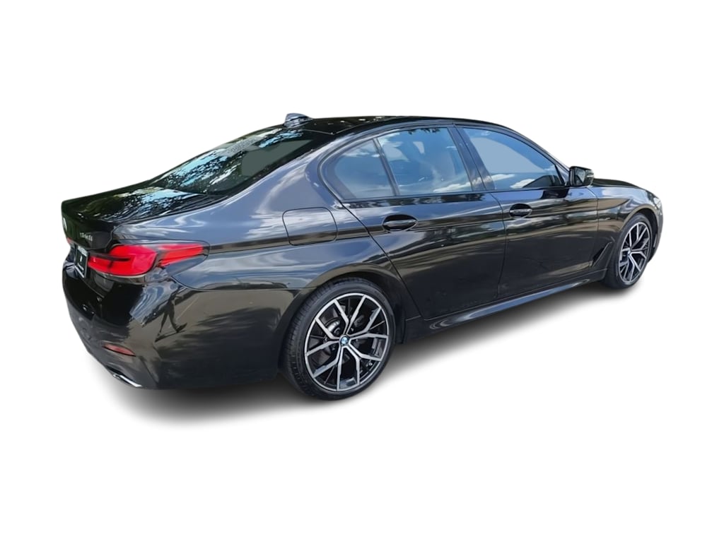 Thumbnail: 2023 BMW 5 Series - 22