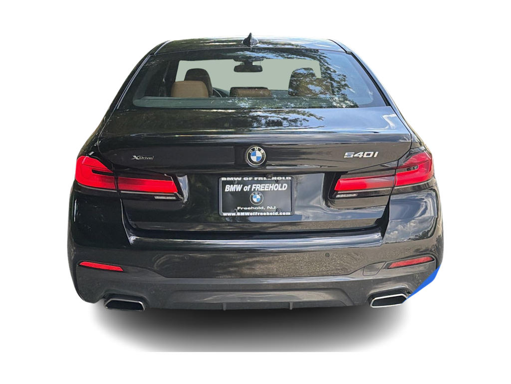 Thumbnail: 2023 BMW 5 Series - 26