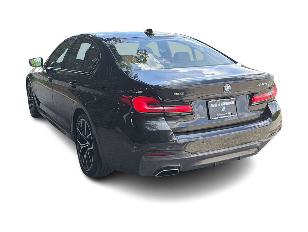 Thumbnail: 2023 BMW 5 Series - 25