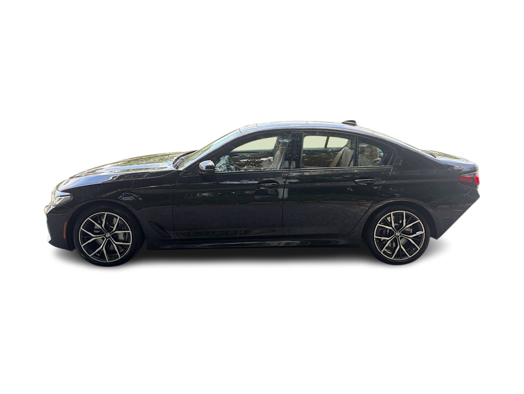 Thumbnail: 2023 BMW 5 Series - 24