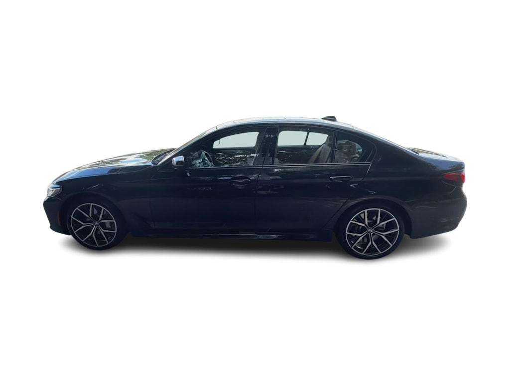 Thumbnail: 2023 BMW 5 Series - 3
