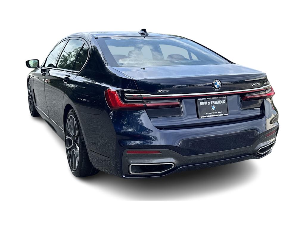 Thumbnail: 2021 BMW 7 Series - 4