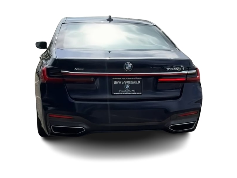 Thumbnail: 2021 BMW 7 Series - 19