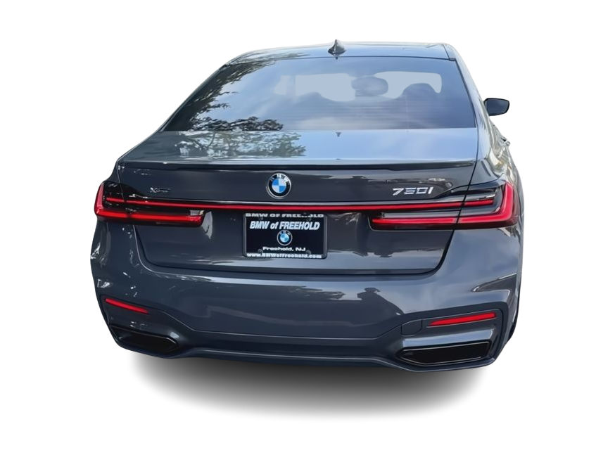 Thumbnail: 2021 BMW 7 Series - 22