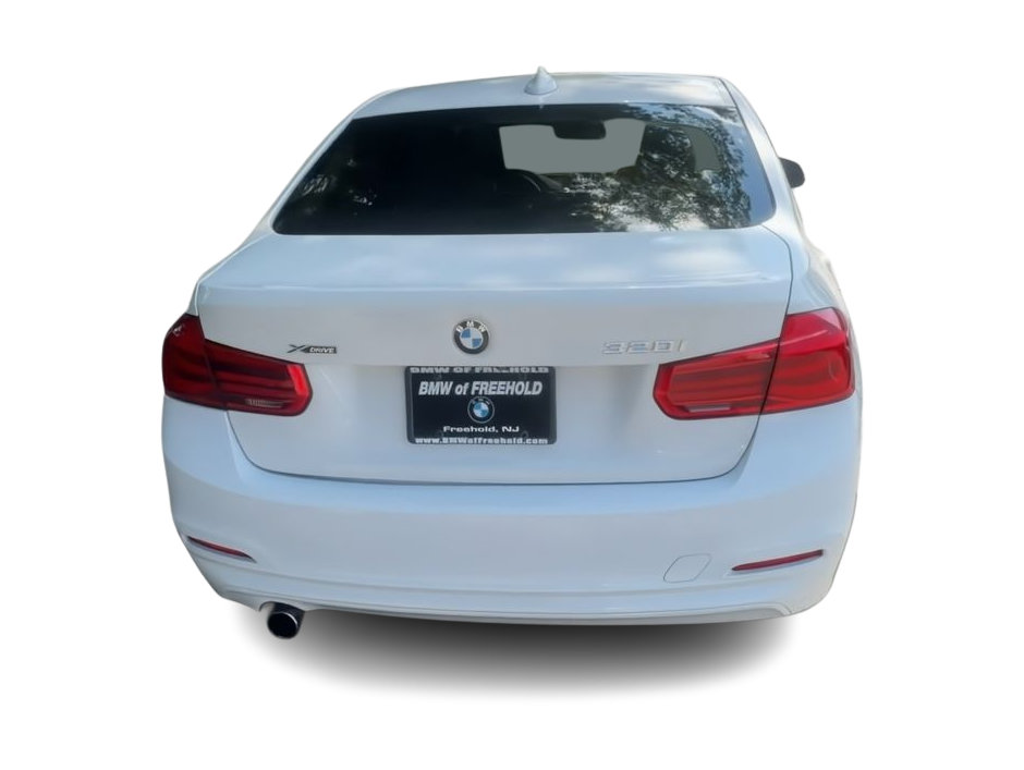 Thumbnail: 2018 BMW 3 Series - 5