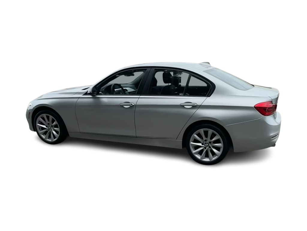 Thumbnail: 2018 BMW 3 Series - 3