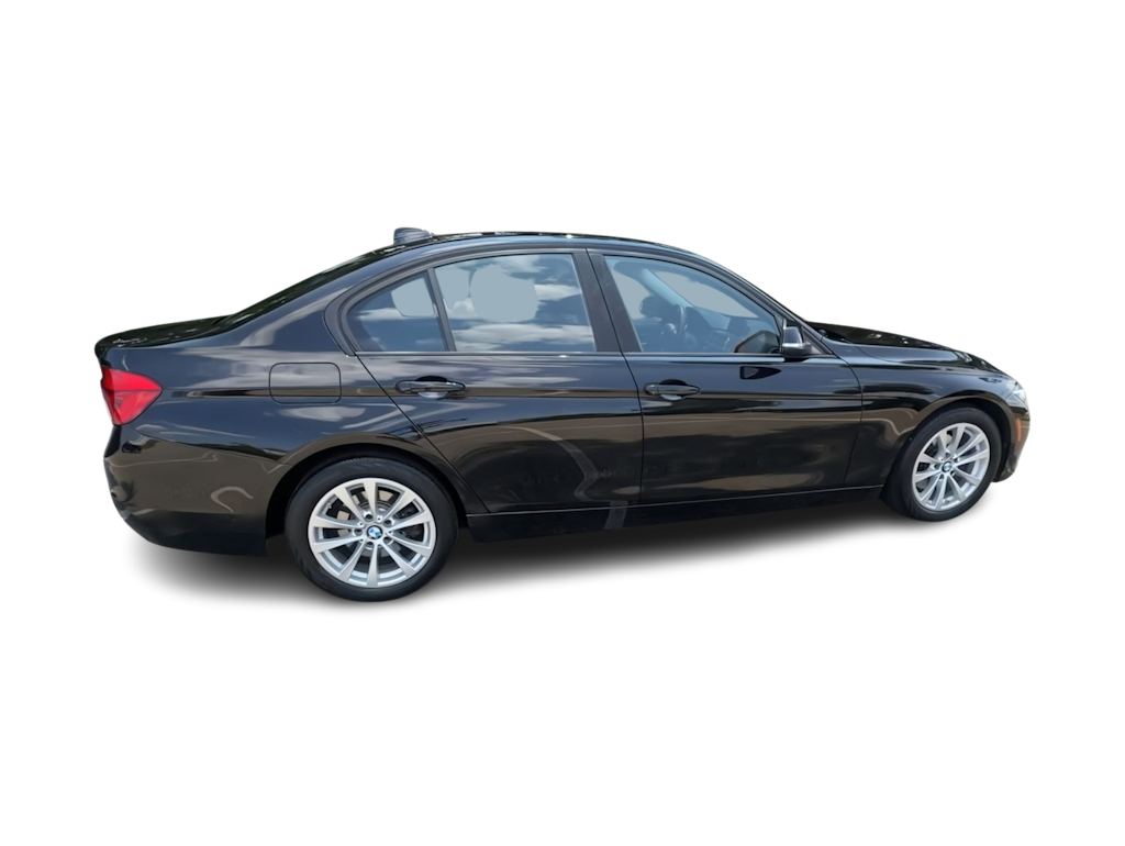 Thumbnail: 2018 BMW 3 Series - 22