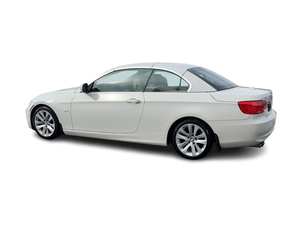 Thumbnail: 2011 BMW 3 Series - 19