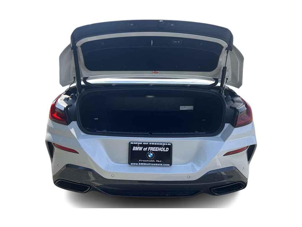 Thumbnail: 2022 BMW 8 Series - 16