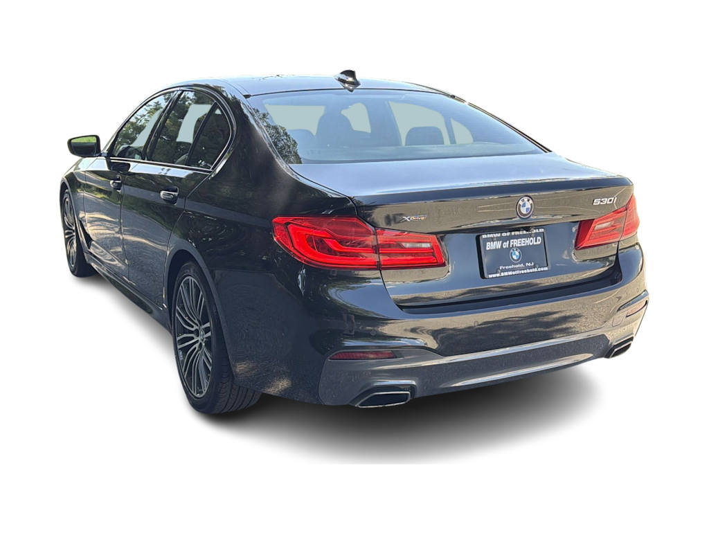 Thumbnail: 2018 BMW 5 Series - 4