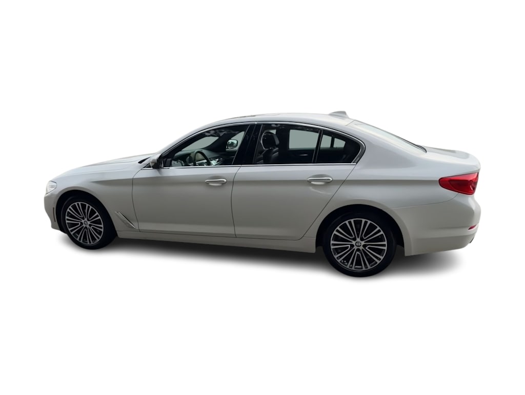 Thumbnail: 2018 BMW 5 Series - 3