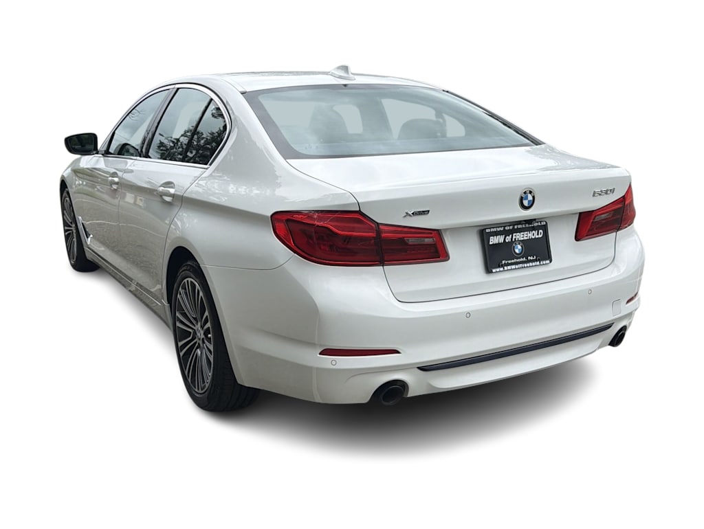 Thumbnail: 2019 BMW 5 Series - 4