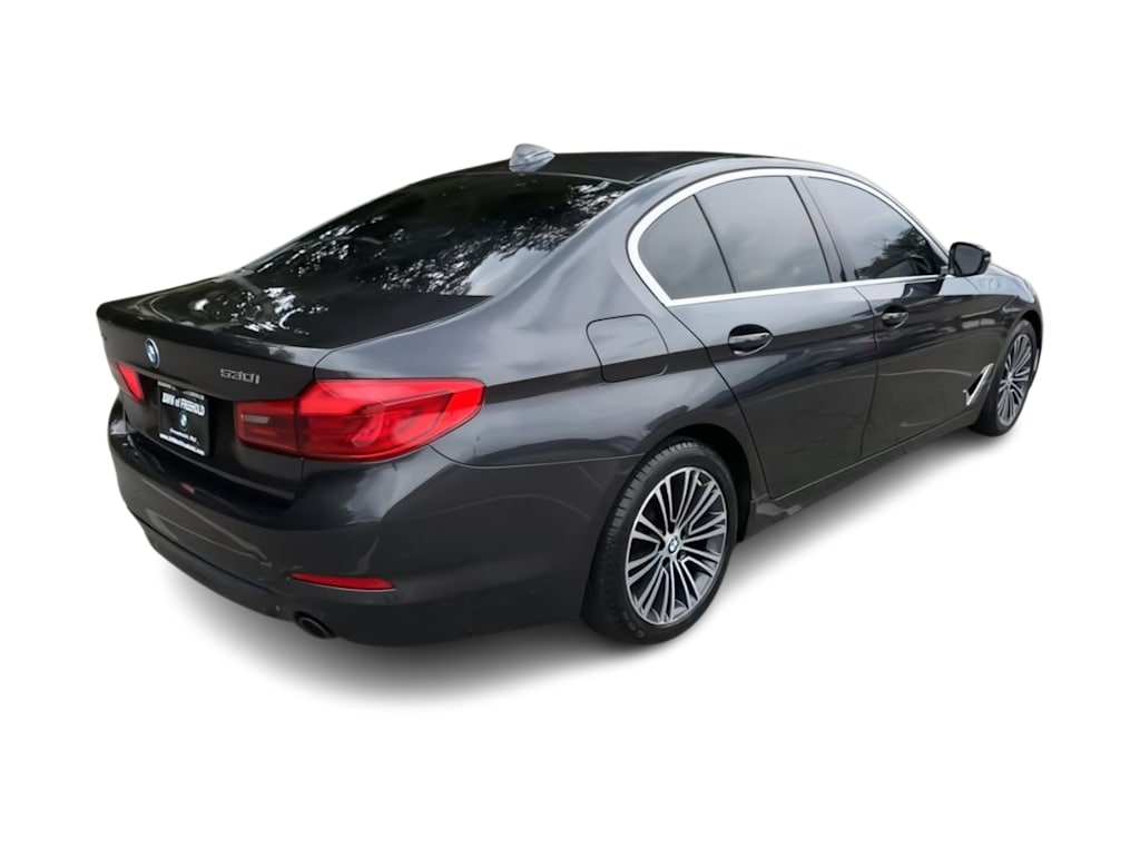 Thumbnail: 2019 BMW 5 Series - 24