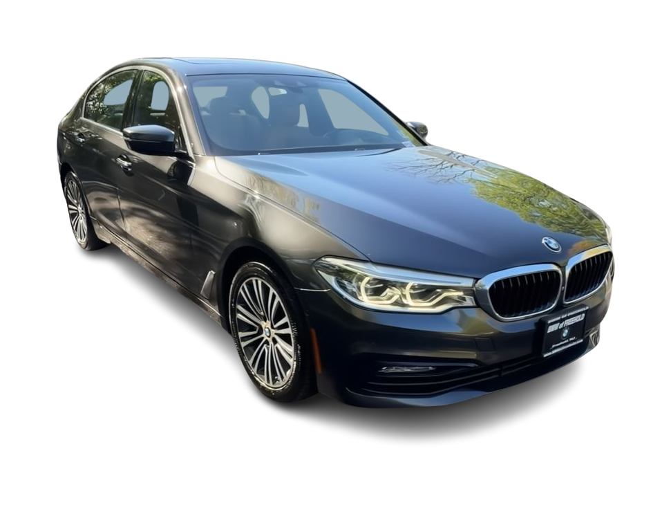 Thumbnail: 2017 BMW 5 Series - 20