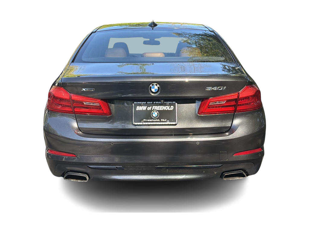 Thumbnail: 2017 BMW 5 Series - 5