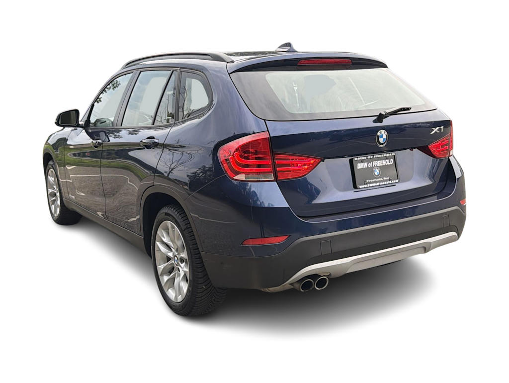 Thumbnail: 2015 BMW X1 - 26
