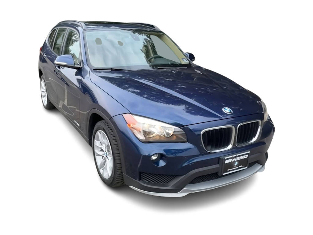 Thumbnail: 2015 BMW X1 - 21