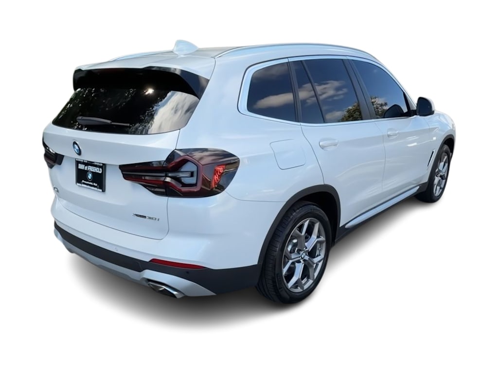 Thumbnail: 2023 BMW X3 - 21