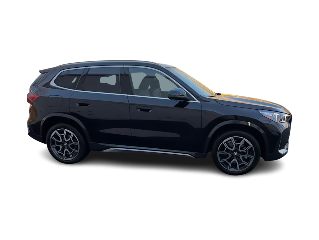 Thumbnail: 2025 BMW X1 - 21