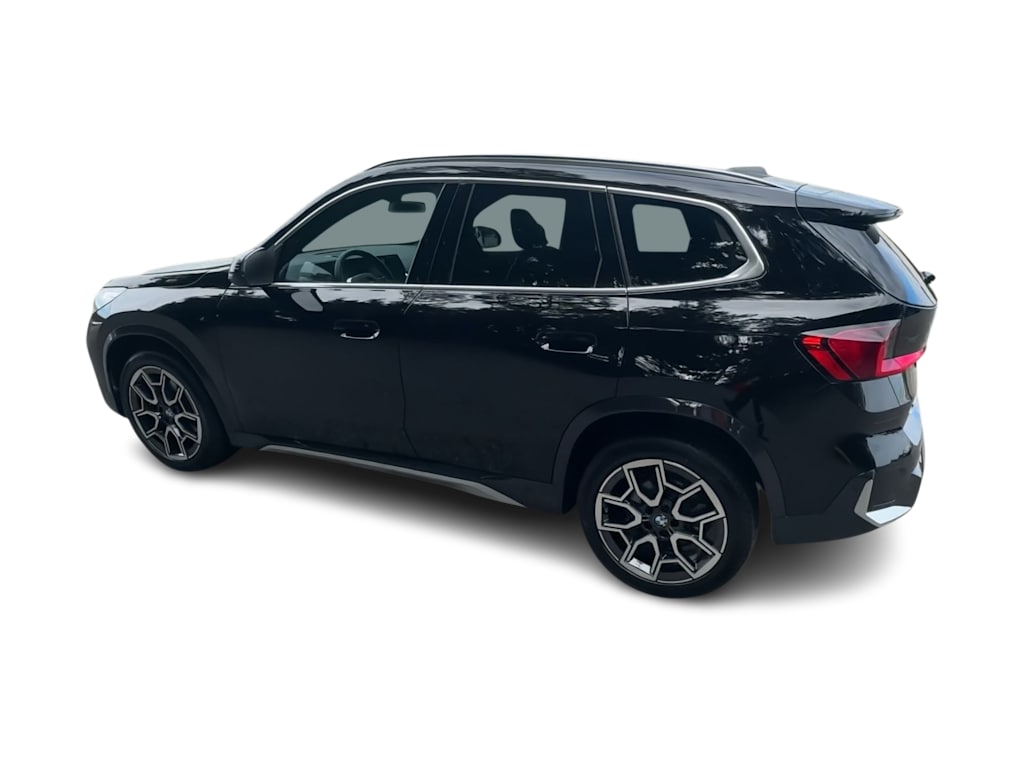 Thumbnail: 2026 BMW X1 - 3