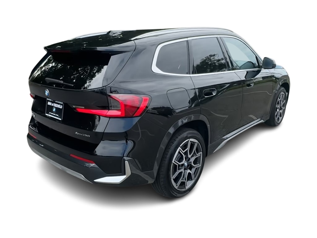 Thumbnail: 2026 BMW X1 - 23
