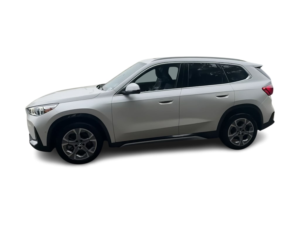 Thumbnail: 2026 BMW X1 - 3