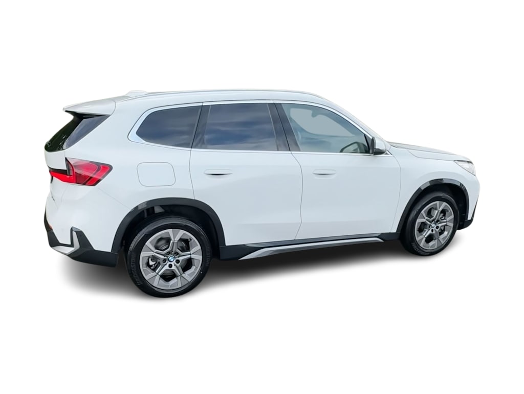Thumbnail: 2026 BMW X1 - 23