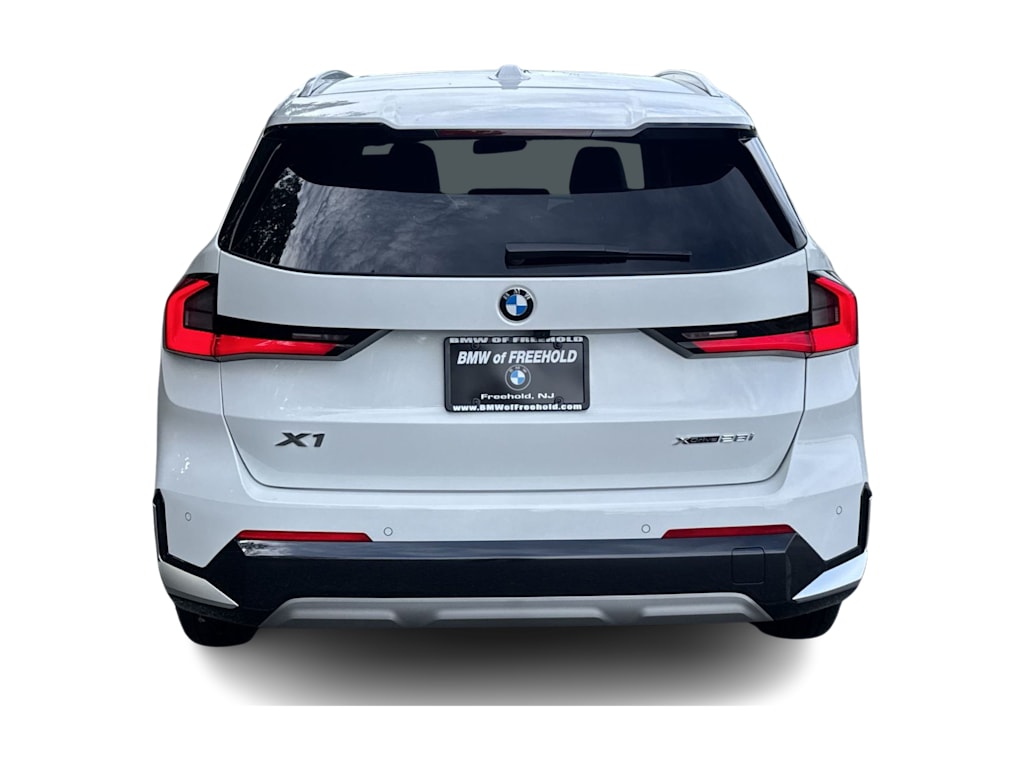 Thumbnail: 2026 BMW X1 - 5