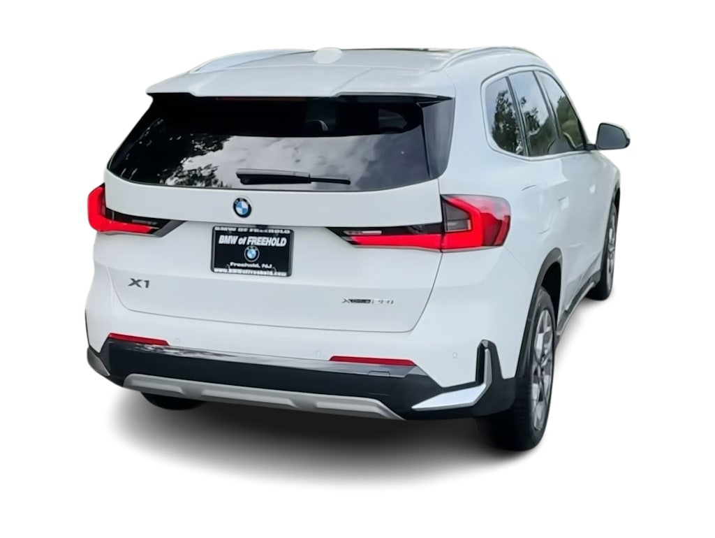 Thumbnail: 2026 BMW X1 - 22
