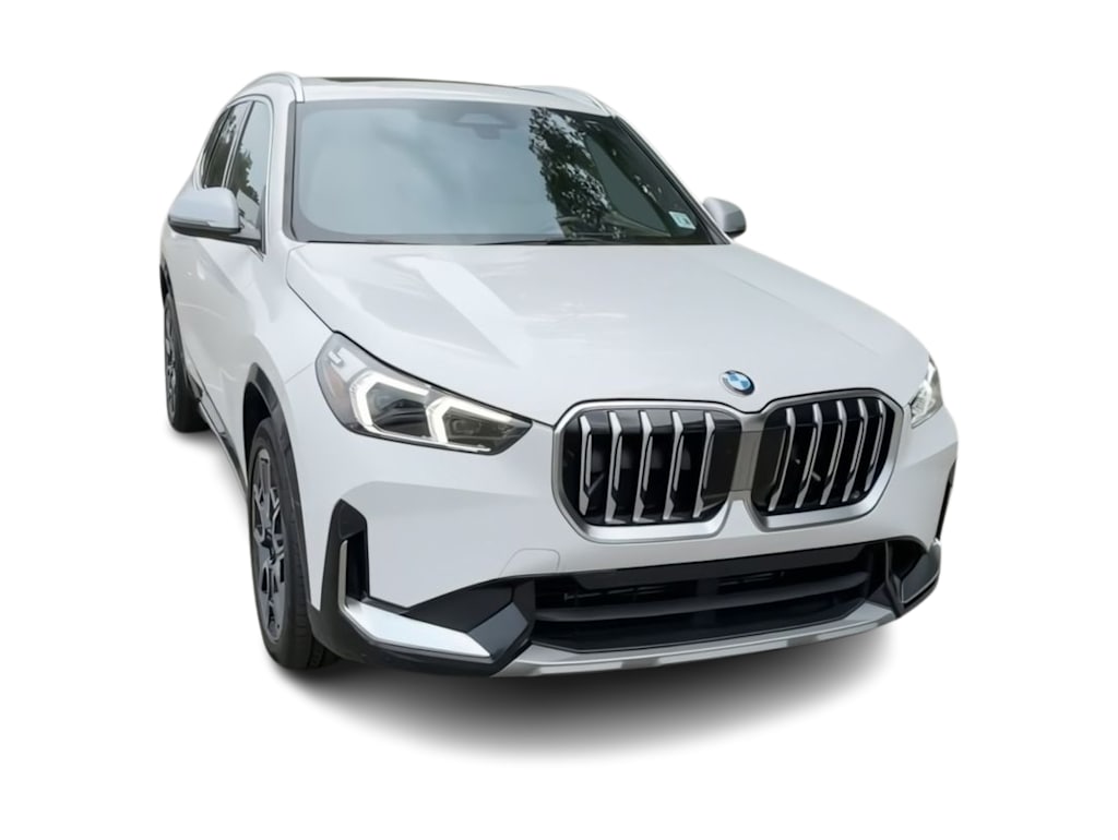 Thumbnail: 2023 BMW X1 - 20