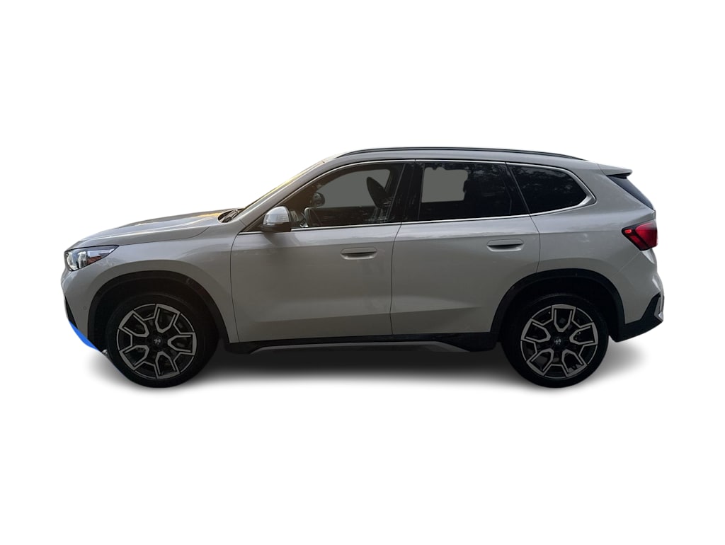 Thumbnail: 2026 BMW X1 - 23