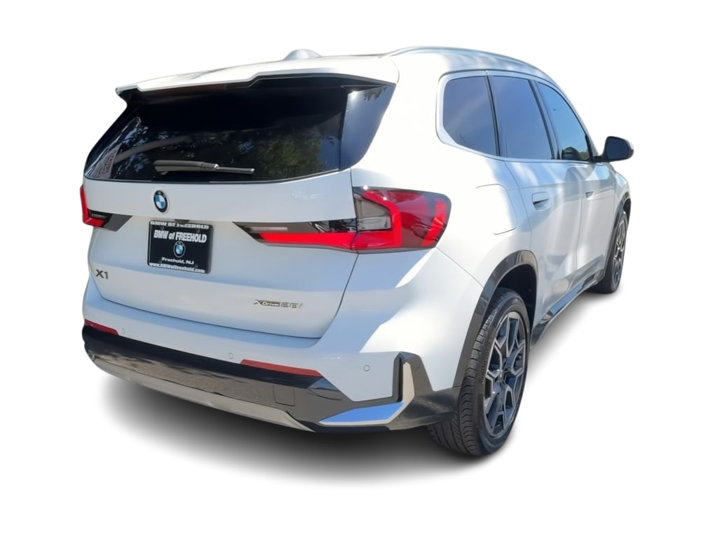 Thumbnail: 2026 BMW X1 - 23