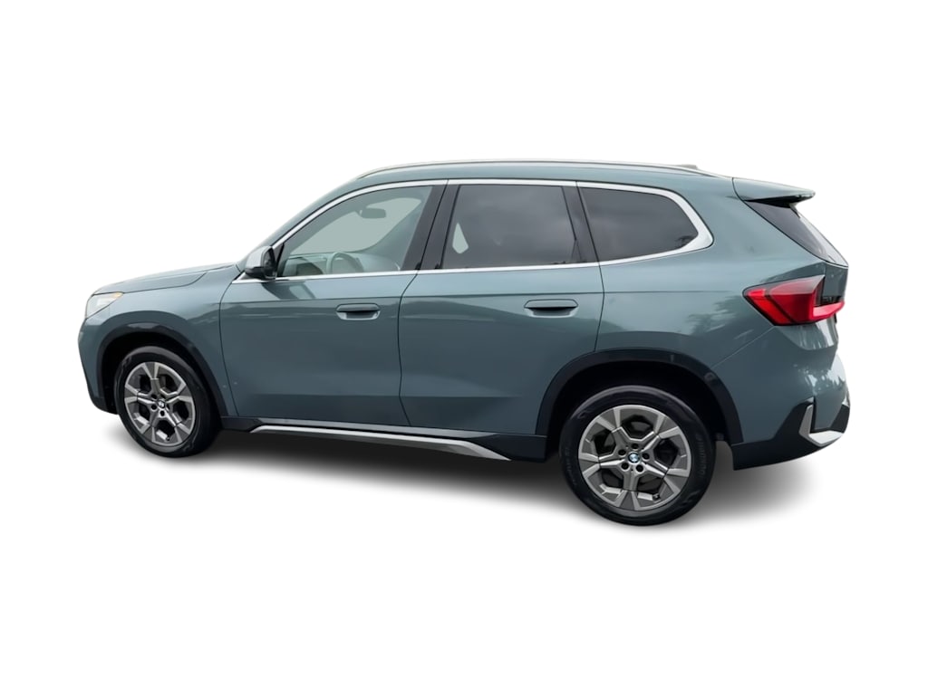 Thumbnail: 2023 BMW X1 - 21