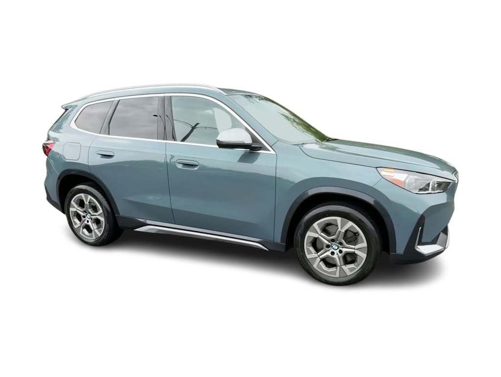 Thumbnail: 2023 BMW X1 - 24
