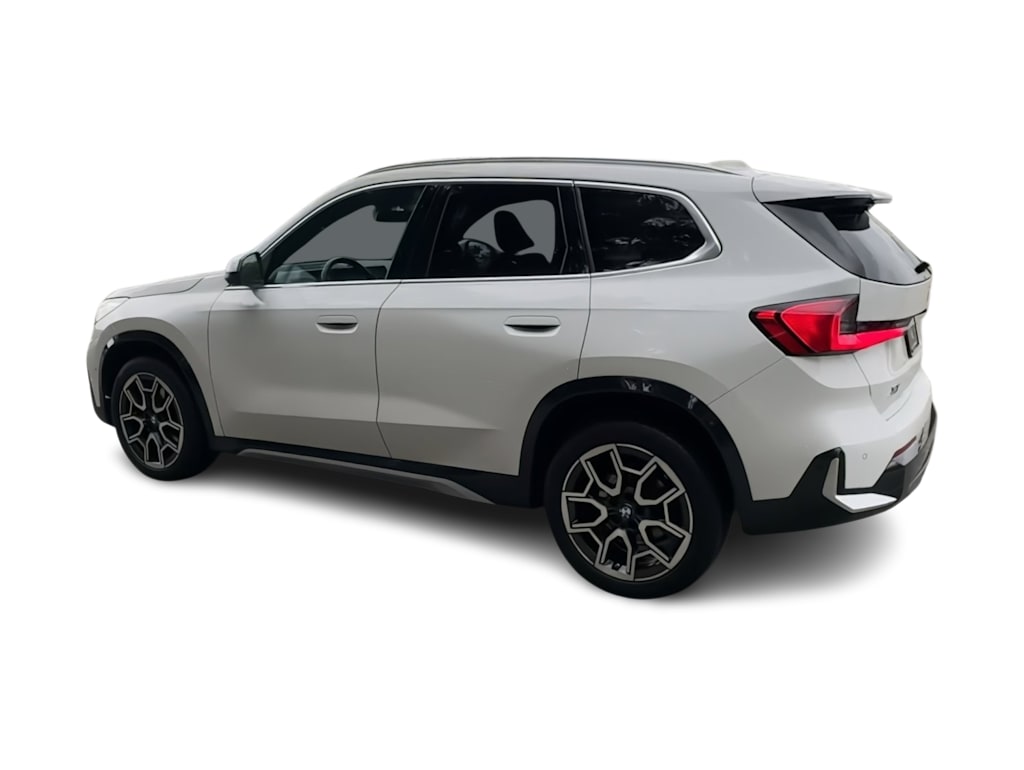 Thumbnail: 2023 BMW X1 - 22
